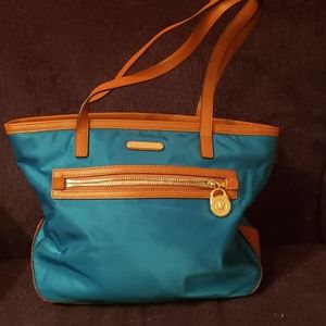 Michael Kors medium sized tote